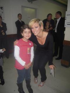 Lorie feet photo thumbnail