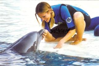 Lorie feet photo thumbnail