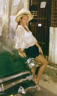 Lorie feet photo thumbnail