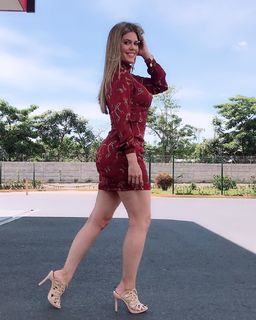 Lorna Cepeda feet photo 14