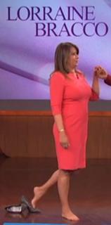 Lorraine Bracco feet photo thumbnail