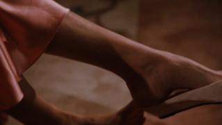 Lorraine Bracco feet photo thumbnail