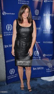 Lorraine Bracco feet photo thumbnail