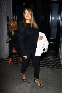 Lorraine Bracco feet photo thumbnail