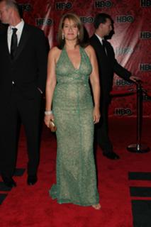 Lorraine Bracco feet photo thumbnail
