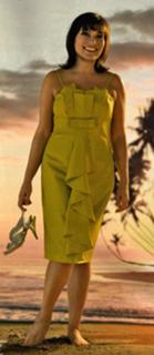 Lorraine Kelly feet photo thumbnail