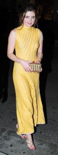 Lorraine Nicholson feet photo 9