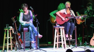 Lorrie Morgan feet photo 13