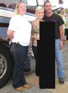 Lorrie Morgan feet photo 9