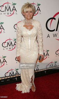 Lorrie Morgan feet photo 14