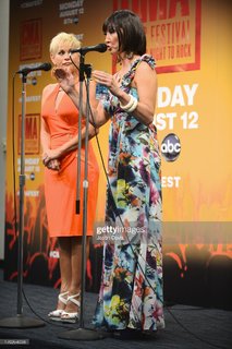 Lorrie Morgan feet photo 4