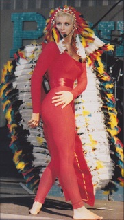Lorrie Morgan feet photo 8