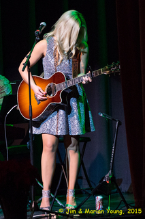 Lorrie Morgan feet photo 18