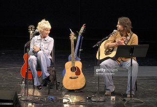 Lorrie Morgan feet photo 10