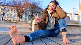 Loser Ana feet photo 6