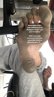 Loser Ana feet photo 9