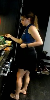 Loserfruit feet photo thumbnail