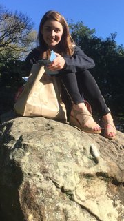 Loserfruit feet photo thumbnail