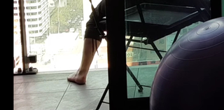 Loserfruit feet photo thumbnail