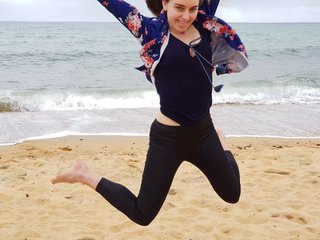 Loserfruit feet photo thumbnail