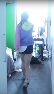 Loserfruit feet photo thumbnail