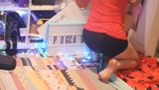Loserfruit feet photo thumbnail
