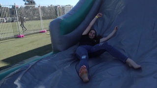 Loserfruit feet photo thumbnail