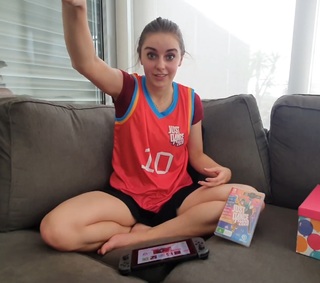 Loserfruit feet photo thumbnail