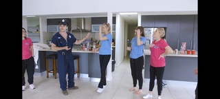 Loserfruit feet photo thumbnail