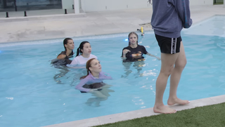 Loserfruit feet photo thumbnail