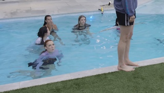 Loserfruit feet photo thumbnail