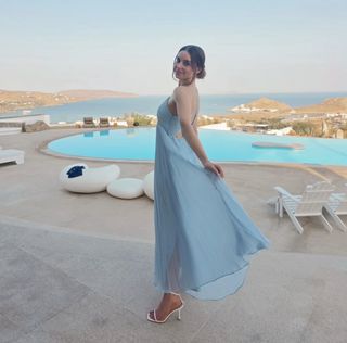 Loserfruit feet photo thumbnail