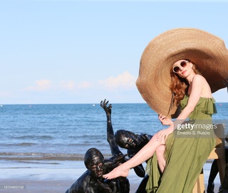 Lotte Verbeek feet photo 5