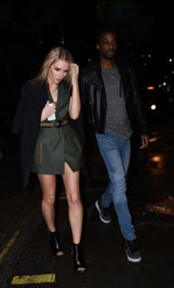 Lottie Moss feet photo thumbnail