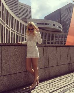 Lottie Moss feet photo thumbnail