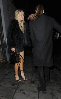 Lottie Moss feet photo thumbnail