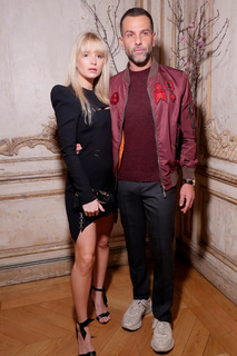 Lottie Moss feet photo thumbnail