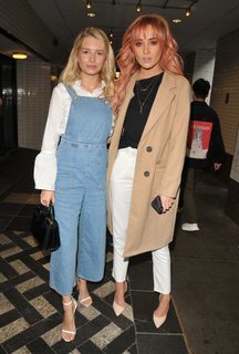 Lottie Moss feet photo thumbnail