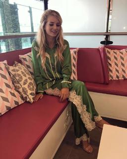 Lottie Moss feet photo thumbnail