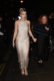 Lottie Moss feet photo thumbnail