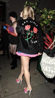 Lottie Moss feet photo thumbnail