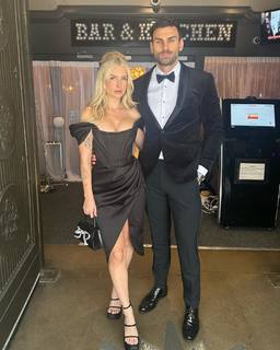 Lottie Moss feet photo thumbnail