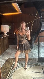 Lottie Moss feet photo thumbnail