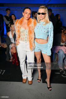 Lottie Moss feet photo 1