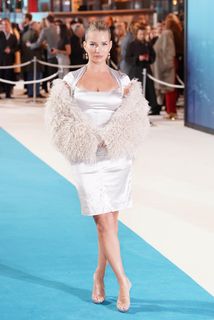 Lottie Moss feet photo 5