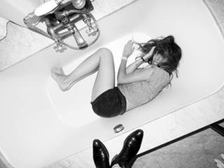 Lou Doillon feet photo 9