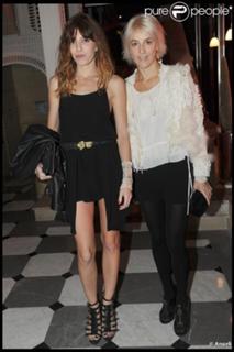 Lou Doillon feet photo 2