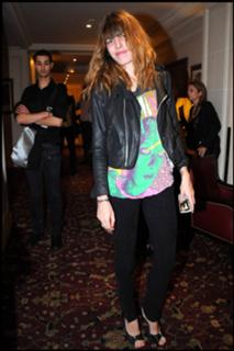 Lou Doillon feet photo 14