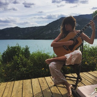Lou Doillon feet photo 20