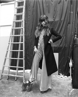 Lou Doillon feet photo 1